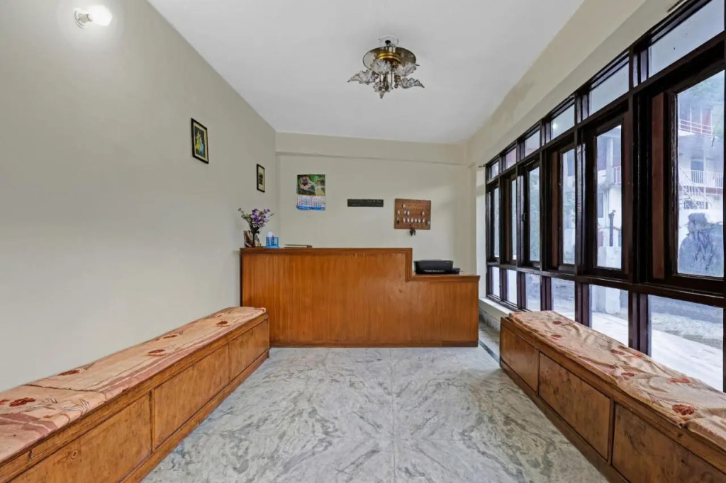 OYO 90062 Hotel Global Residency