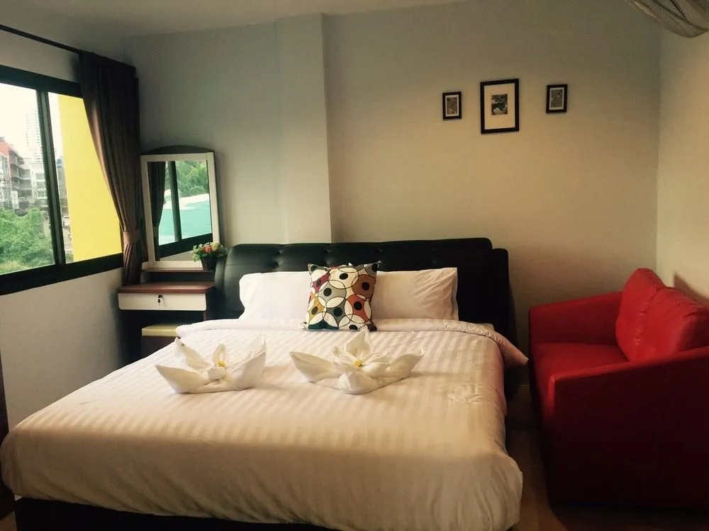 T & C Hotel Patong Beach