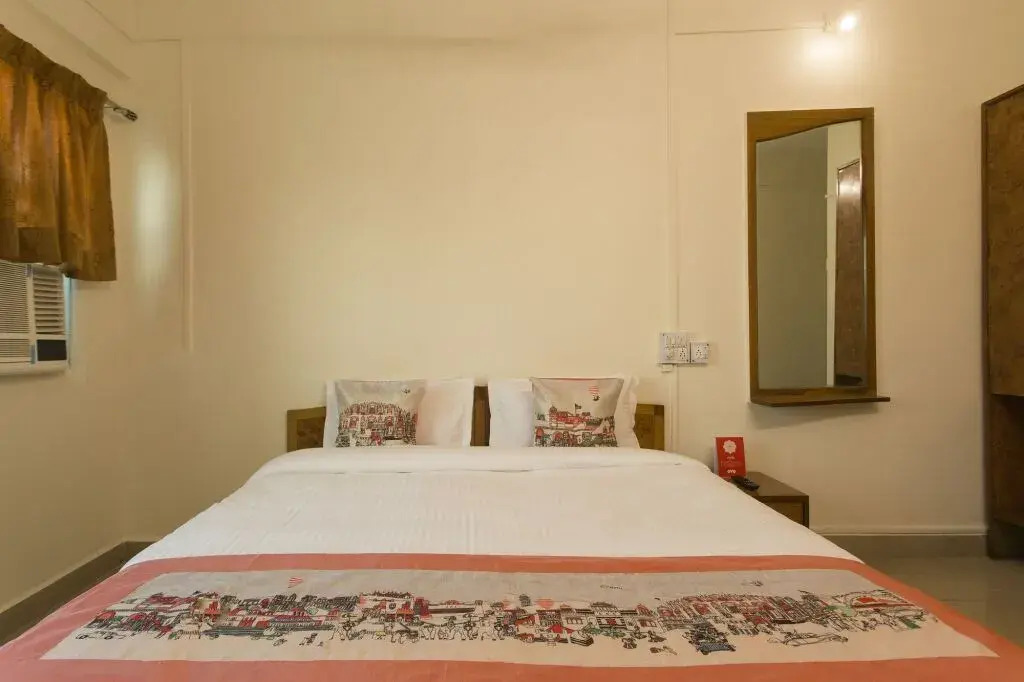 Kamini Hotel
