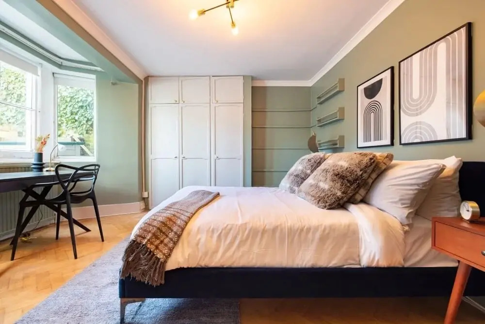The Richmond Upon Thames Escape - Modern & Bright 2BDR Flat with Parking