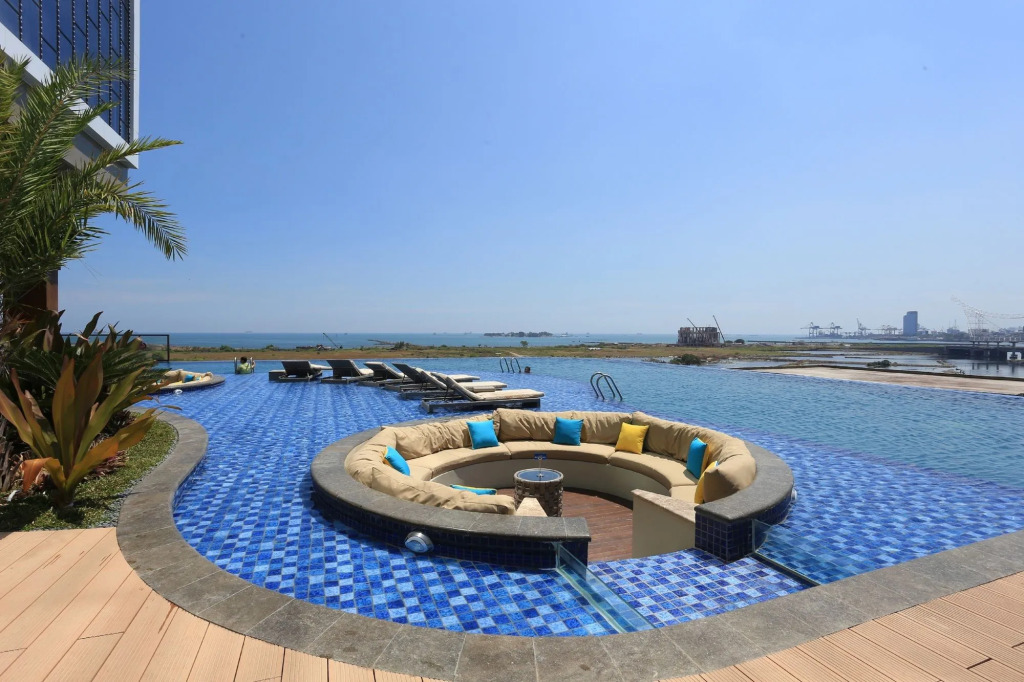 The Rinra Makassar