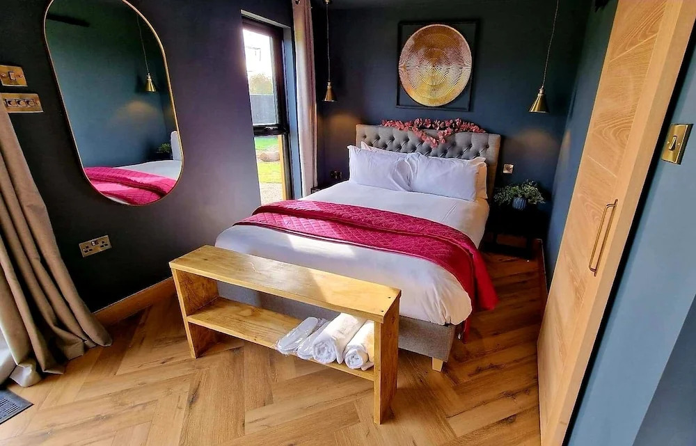 TT Lodges