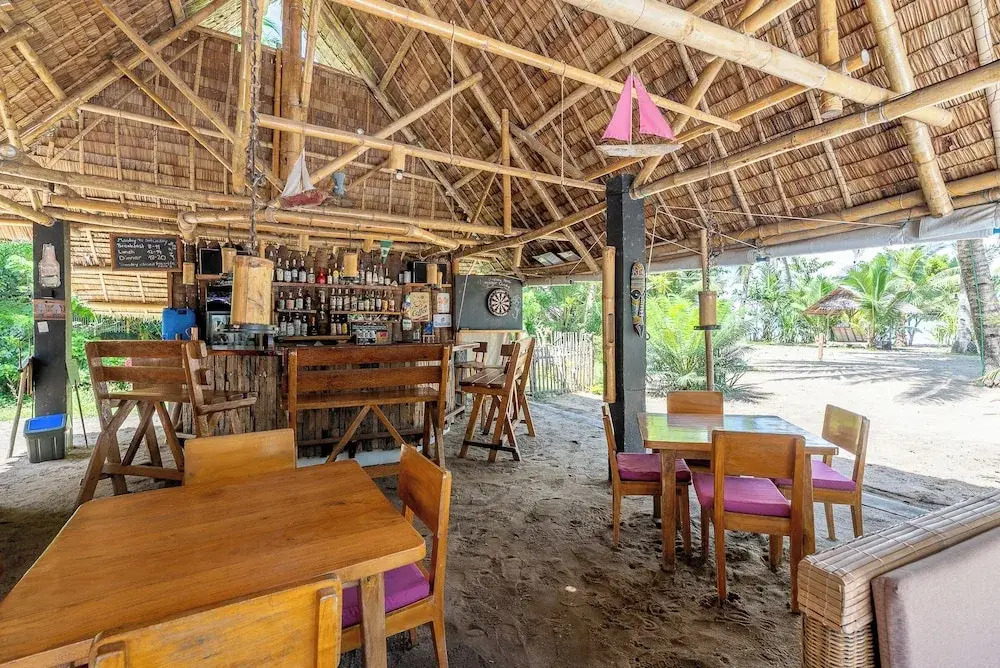 Sugar Lounge Lodge