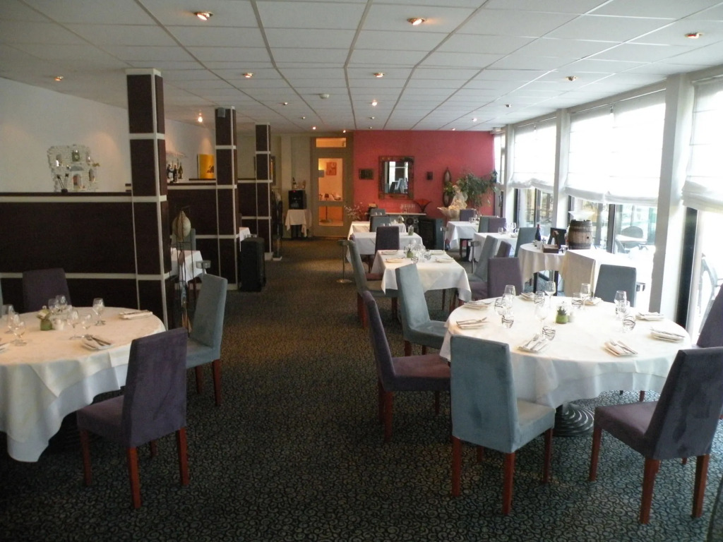 Hôtel Restaurant Du Parc de la Colombière