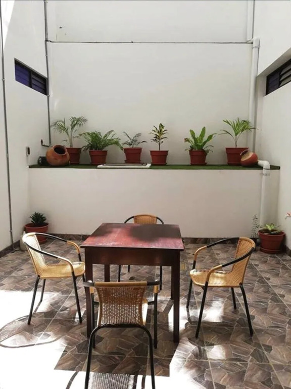 Hostal Cordillera Azul