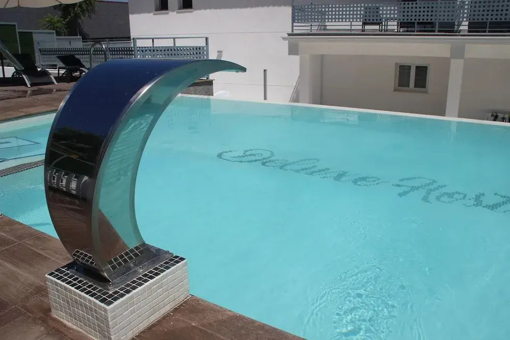 Deluxe Hostels & Suites Merida