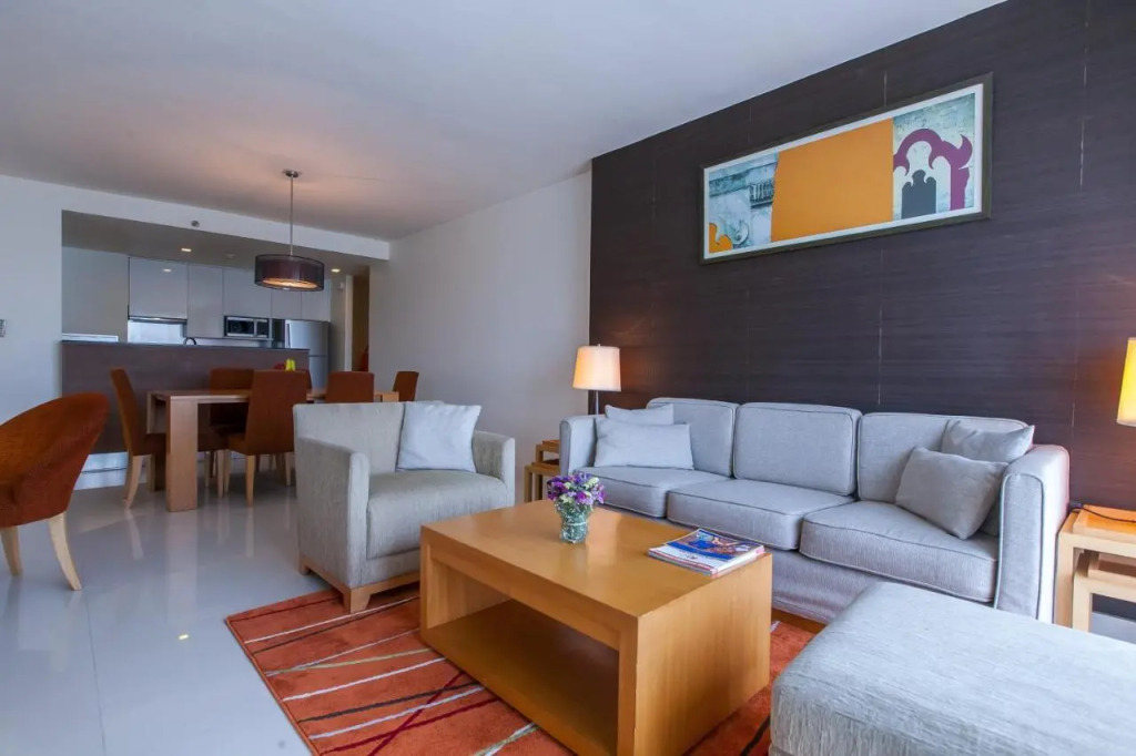Oakwood Residence Sukhumvit 24 Bangkok