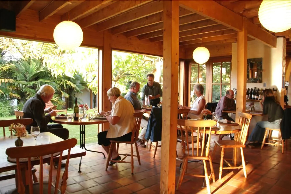 Sans Souci Inn