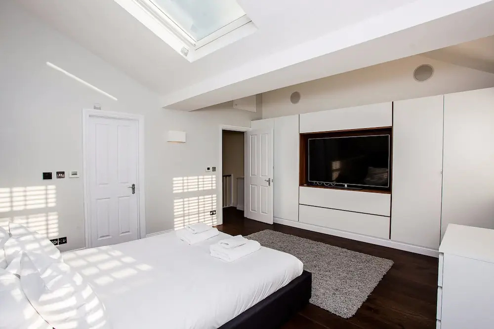 Regents Park Hotel