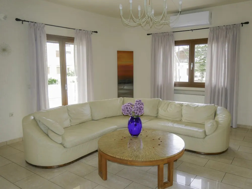 Giovanni City House near Chania Centre