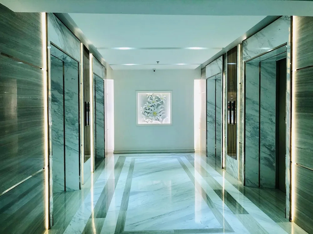 M Suites by S Home
