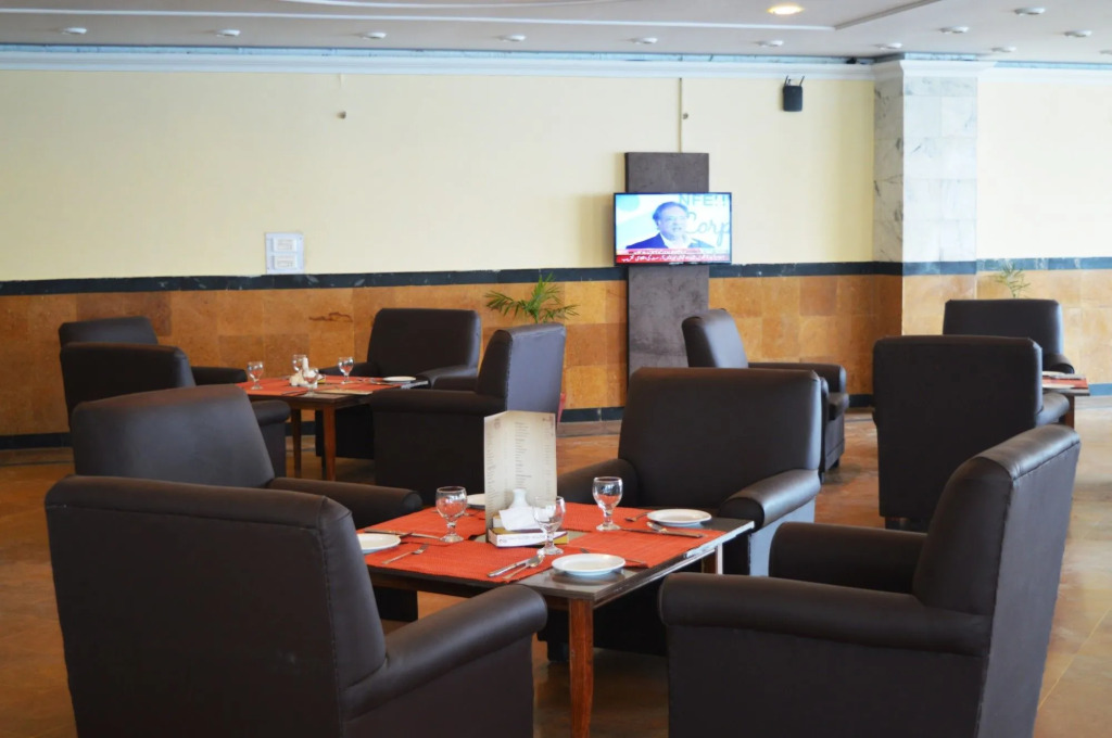 Hotel One Rahim Yar Khan Club Road