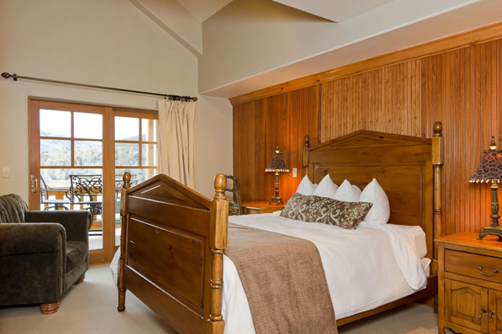 Hotel Room - The Lodges at Deer Valley