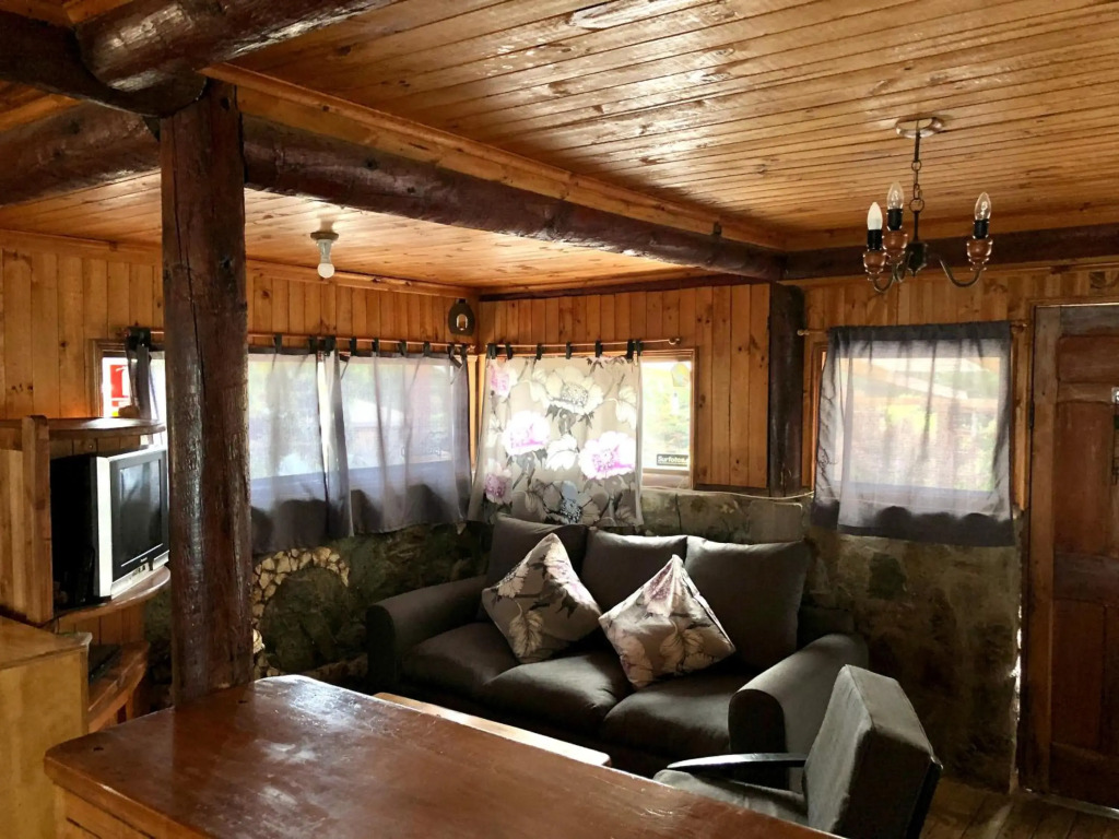Cabañas Hostal Punta de Lobos Surf & Relax