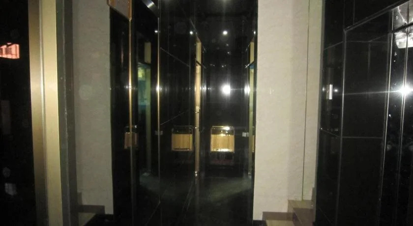 Butterfly Hotel