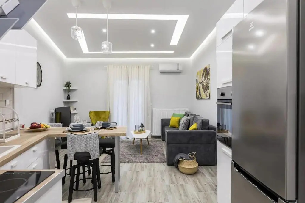 J&T Central Apartment