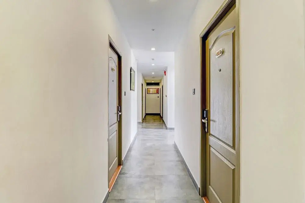 Capital O 42095 Purpletree Place Beebiz