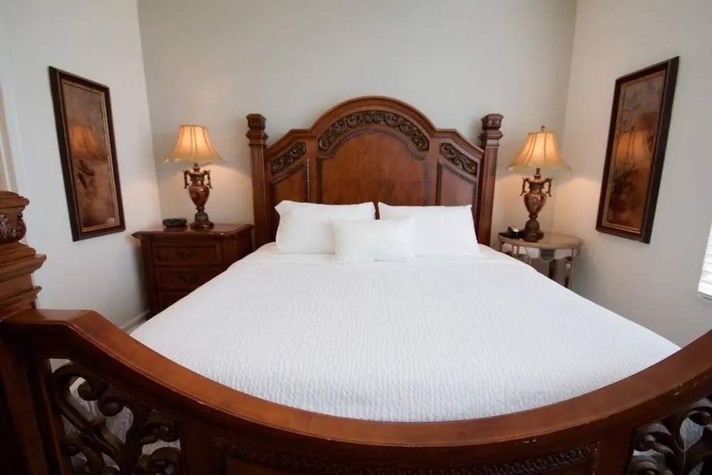 Vista Cay Villa - New!