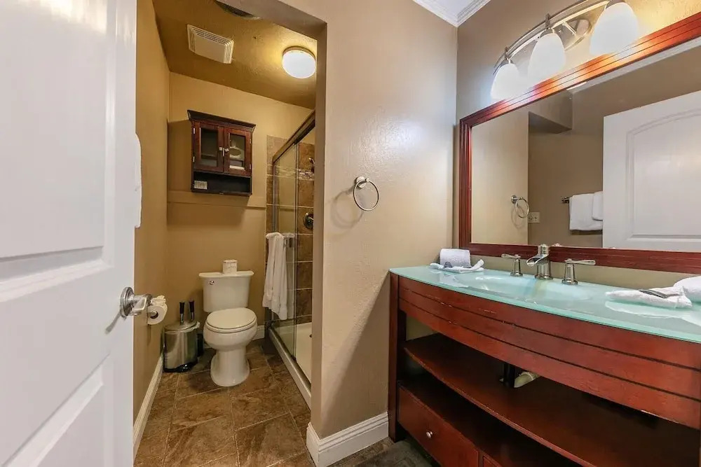 Cozy Studio #226 at Donner Lake Village
