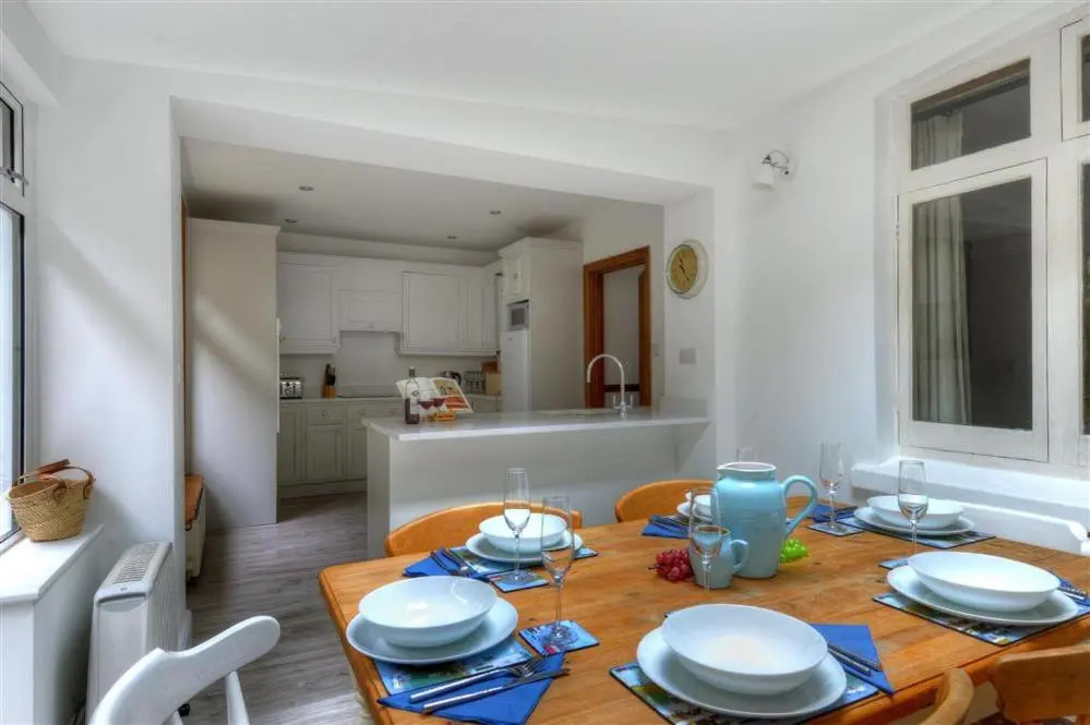 5 Belmont Terrace