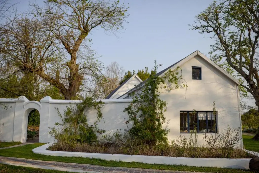 San Gabriel Historic Guest Cottages