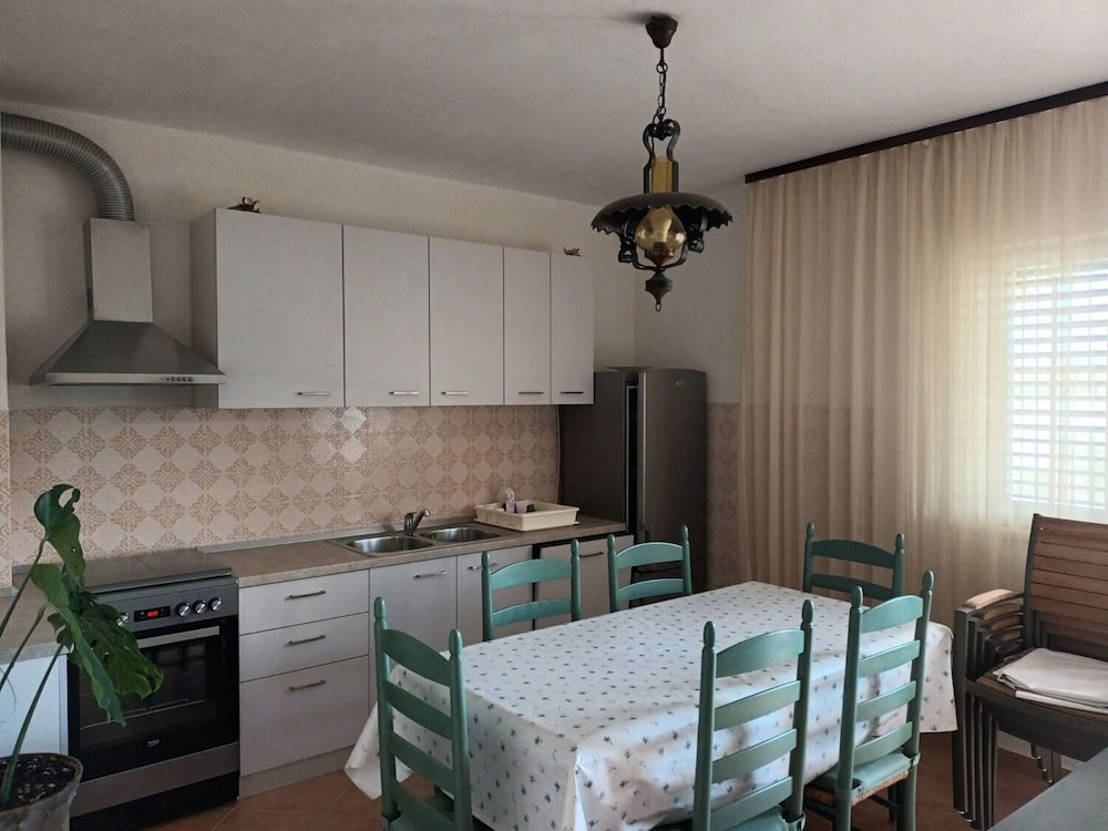 Apartments Ivo
