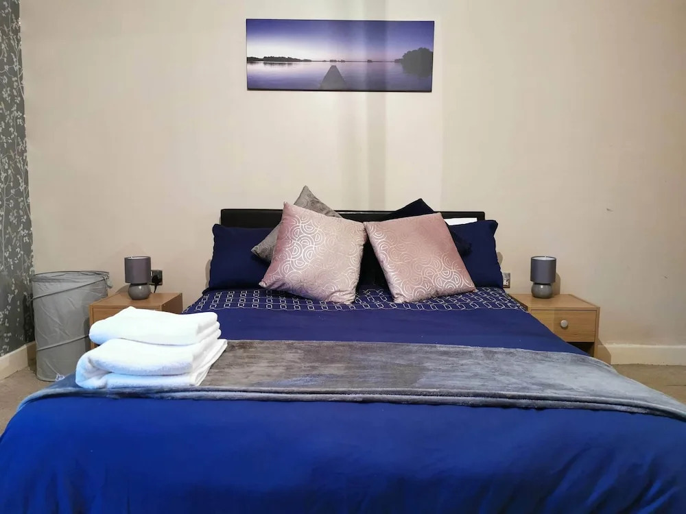 Topmeadows Apartments - Ryland Street