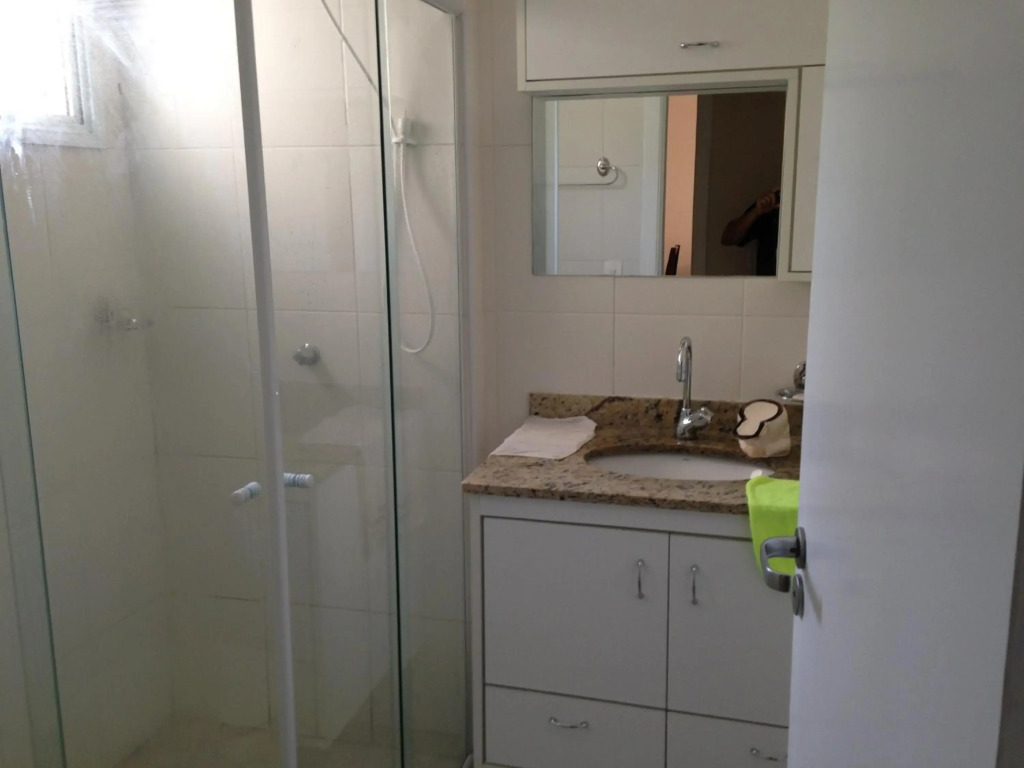 Aluga-se Apto 2 Quartos, sendo 1 suíte, 3 Ar cond. Mobília completa - Praia Grande Ubatuba/SP