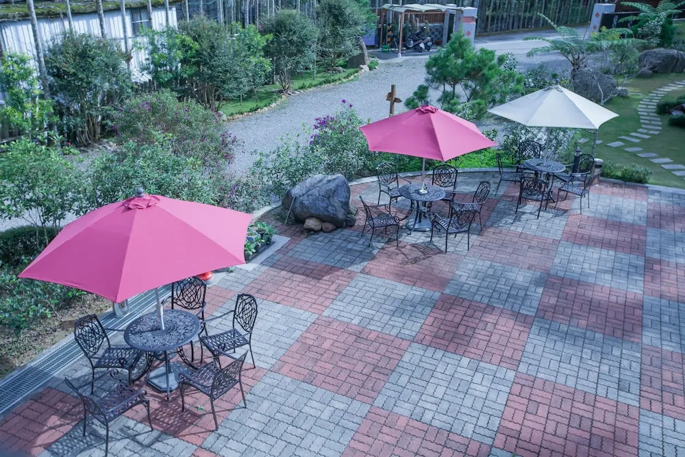 Yujue Holiday Villa