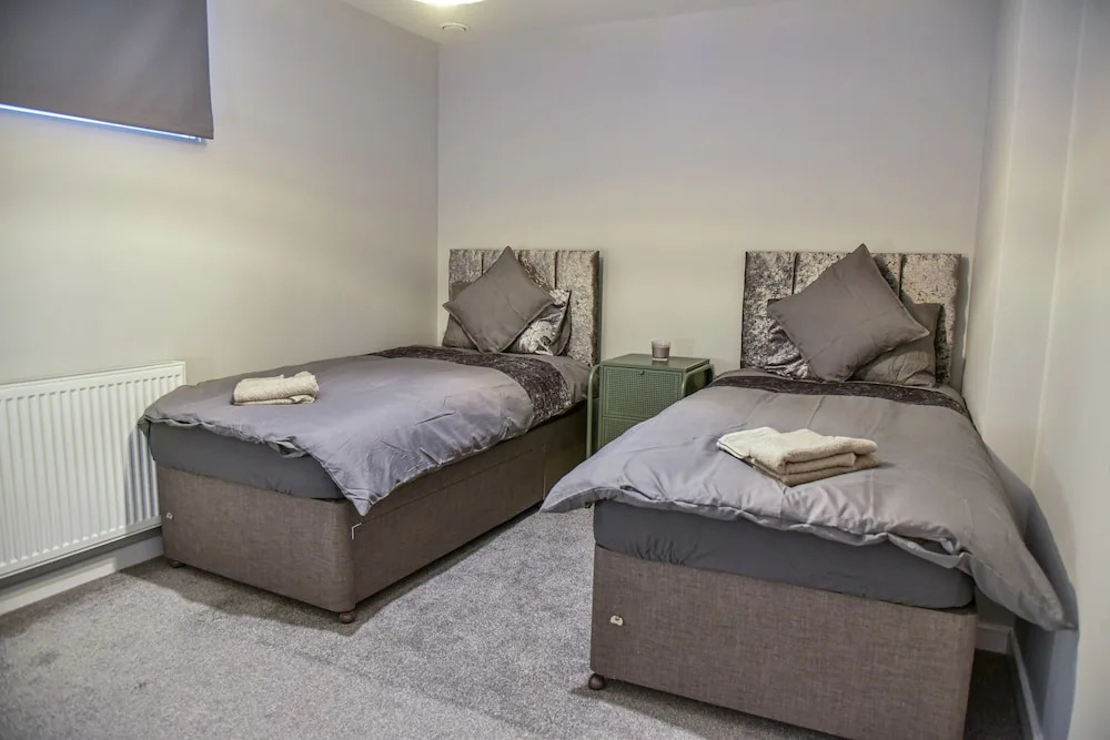 Massive 2bd Central Ipswich