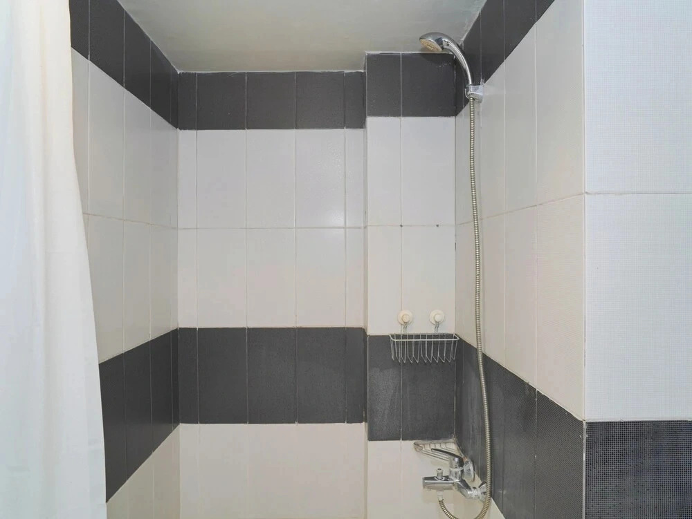 Tranquil And Comfy 2Br At Cinere Bellevue Suites Apartment
