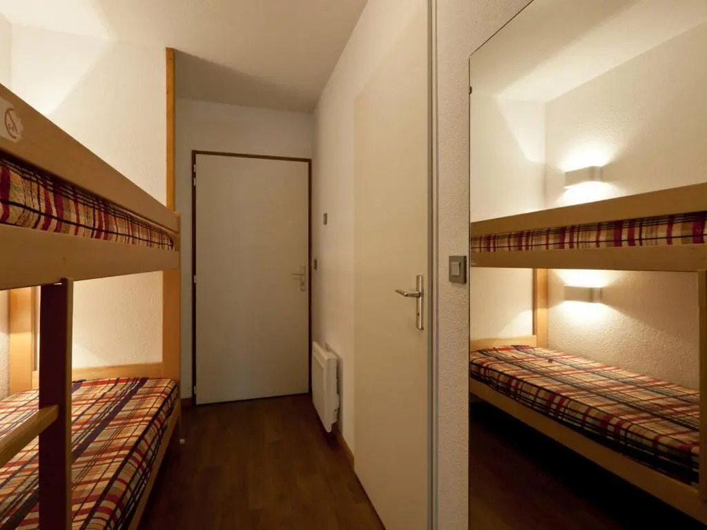 Appartement Brides-les-Bains, 1 pièce, 4 personnes - FR-1-512-14