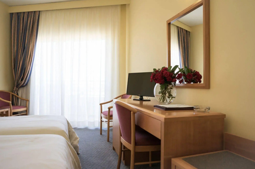 Aloe Hotel