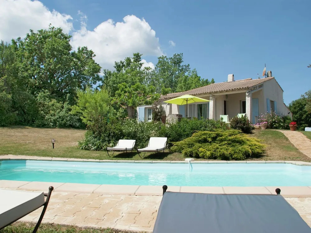 Holiday Home Provence with Pool