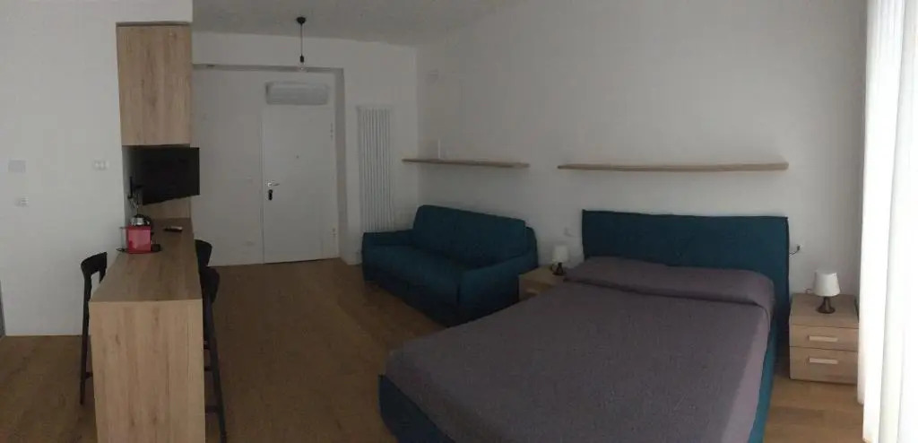 V Suite
