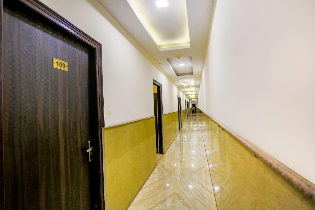 Fabhotel The Kiara