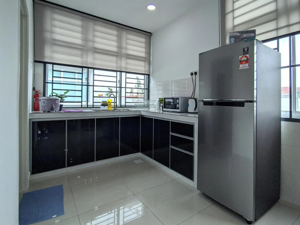 Desaru Comfy Home with Netflix Near Beach, Waterpark & BBQ