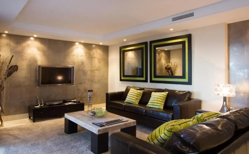 Heaven Beach Apartments, Apt 402