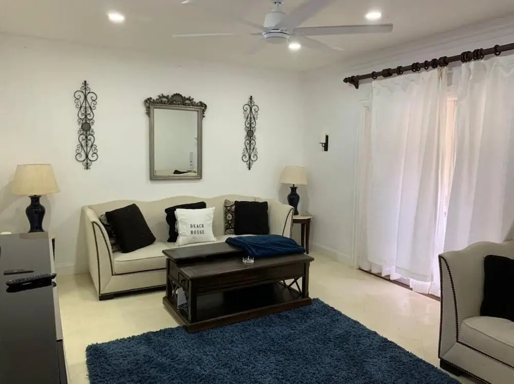 Apartment On Cotton Bay