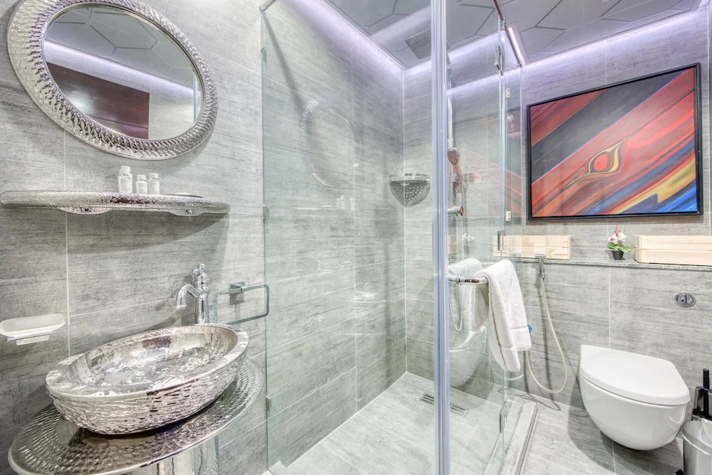 Tiara Residence - Ruby