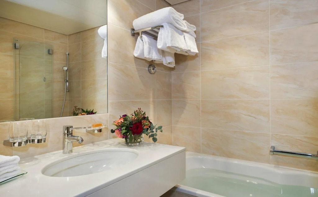 Storchen Zürich - Lifestyle Boutique Hotel