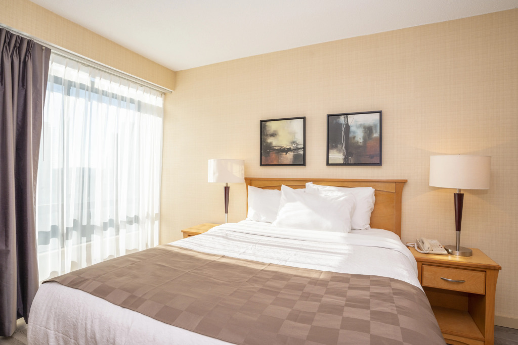 Landis Hotel & Suites