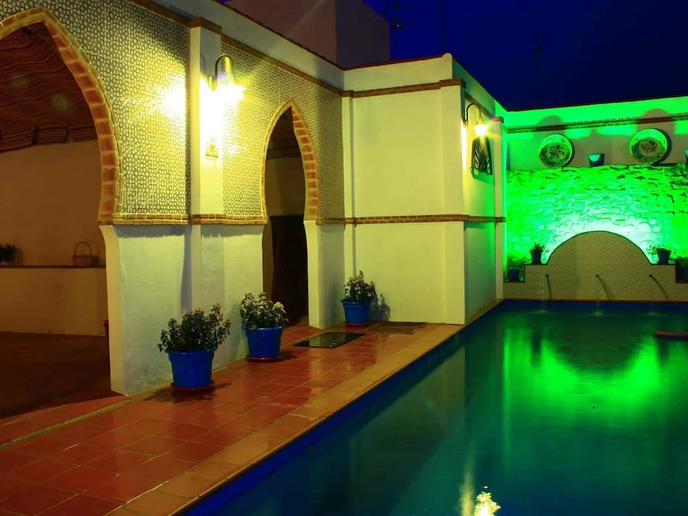Holiday home in a pretty enclave (La Joya).
