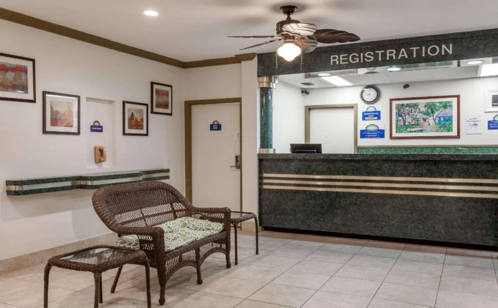 Days Inn West Palm Beach