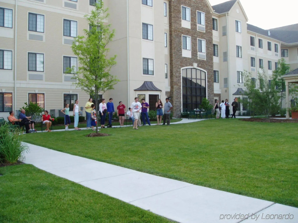 Staybridge Suites Glenview by IHG