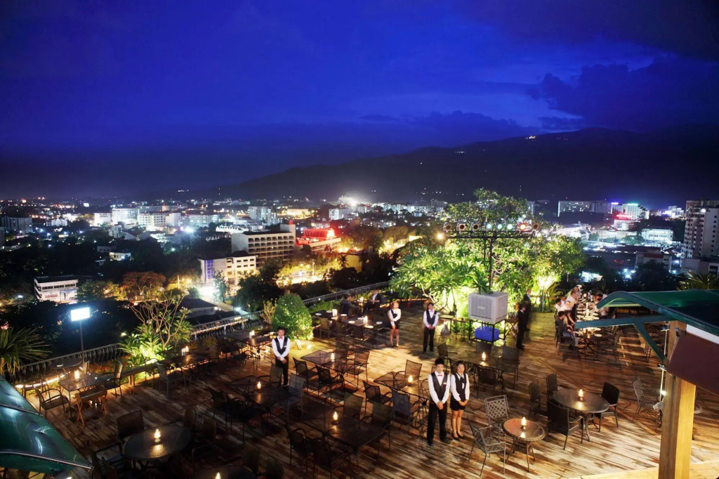 Отель Furama Chiang Mai