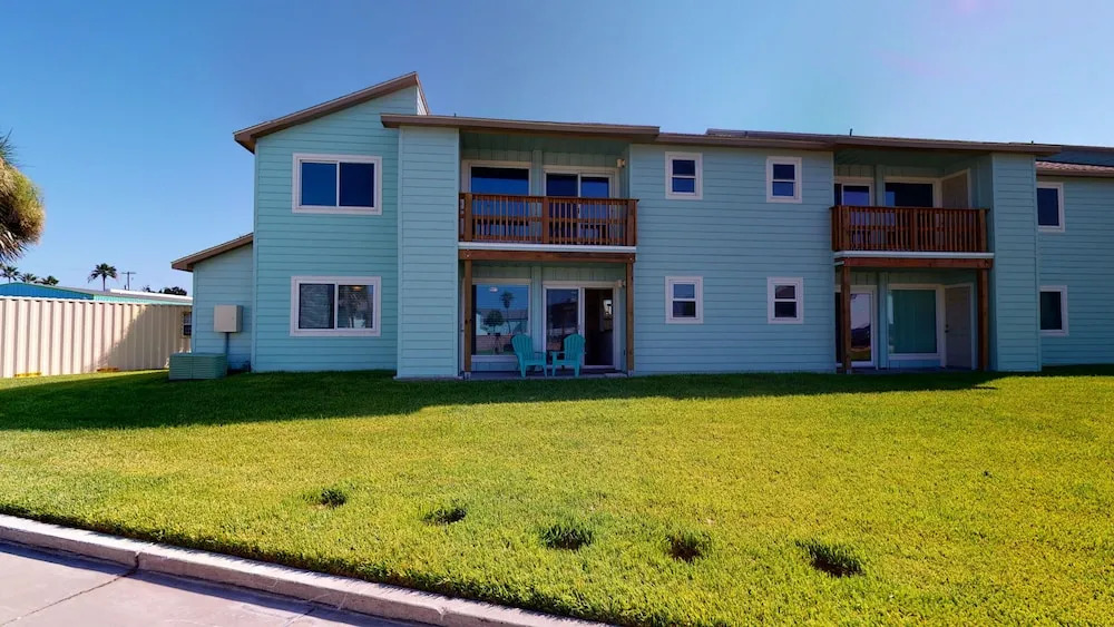 Aransas Harbors B106 2 Bedroom Condo