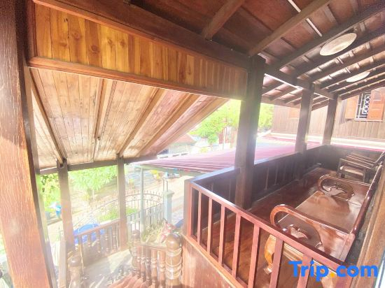 Xuan Keo Place House 2