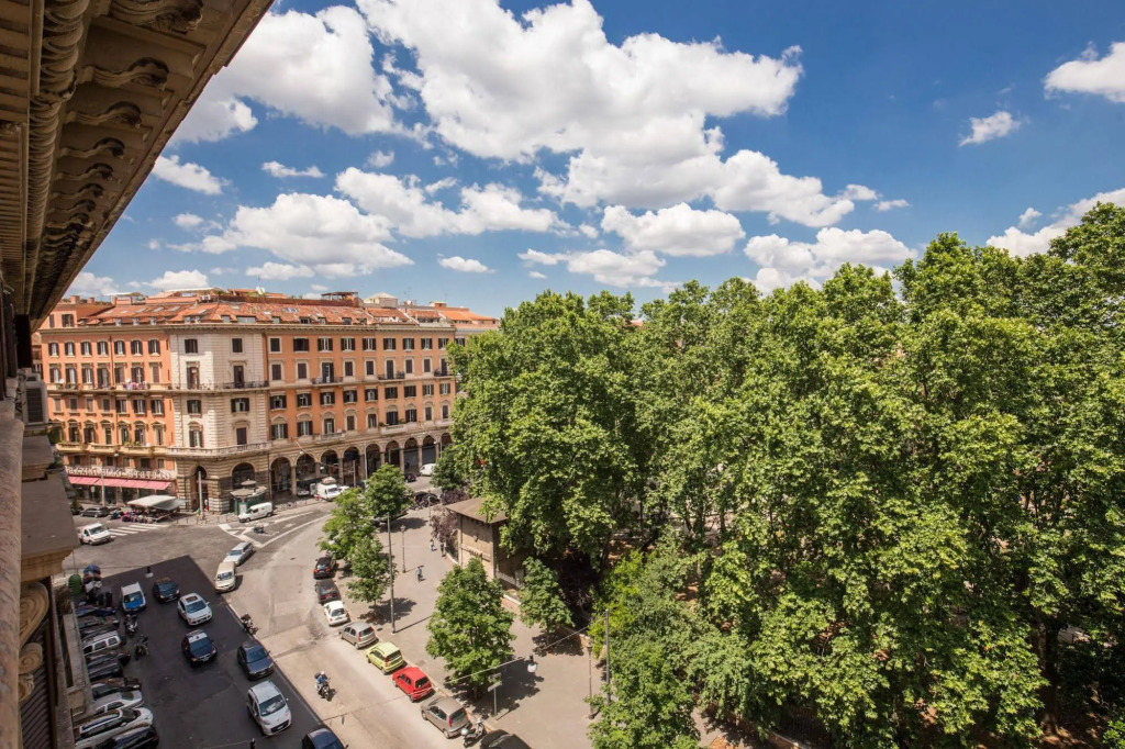 Rome Love Hotel