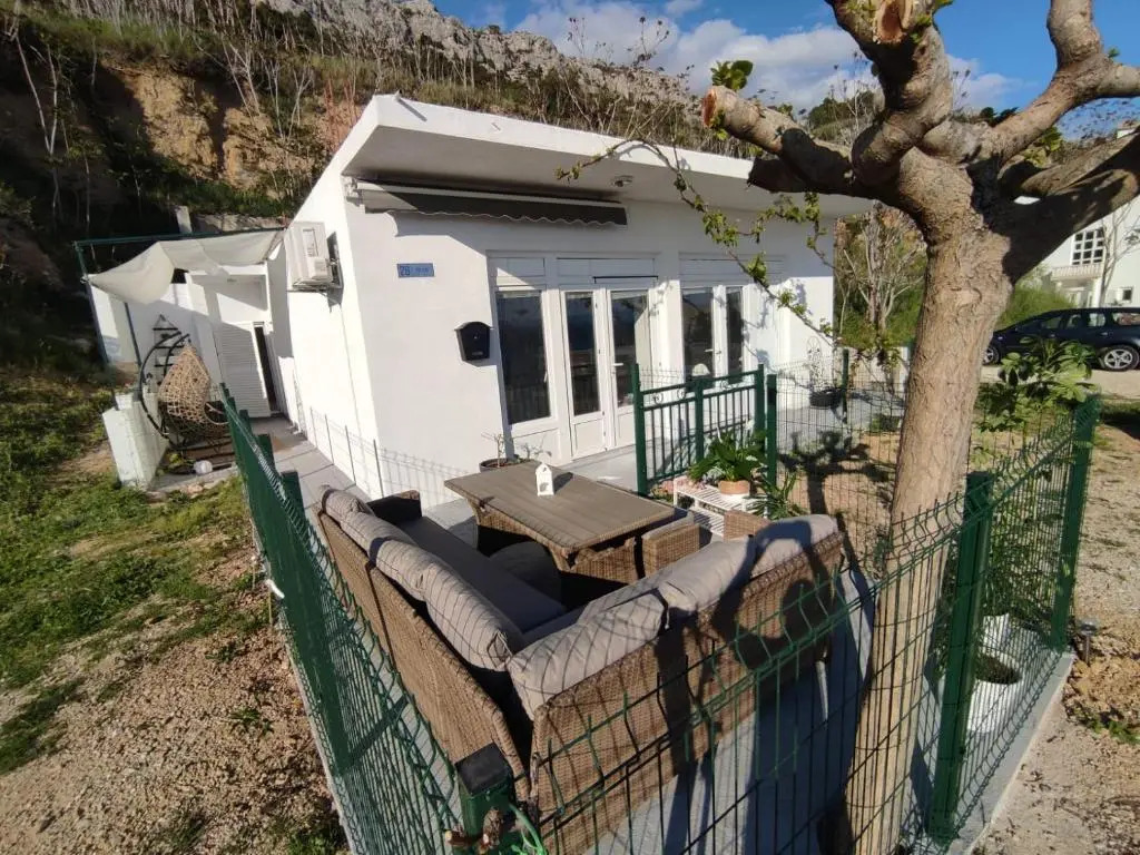 Brela, cozy house with a beautiful sea view